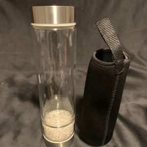 New White Quartz Pebble Crystal Water Bottle